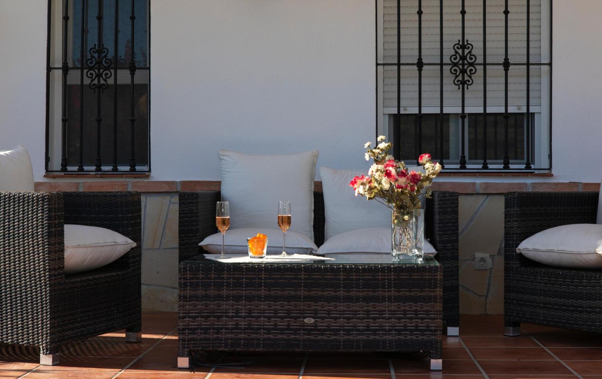 Hotel Cortijo De Salia Alcaucín Værelse billede