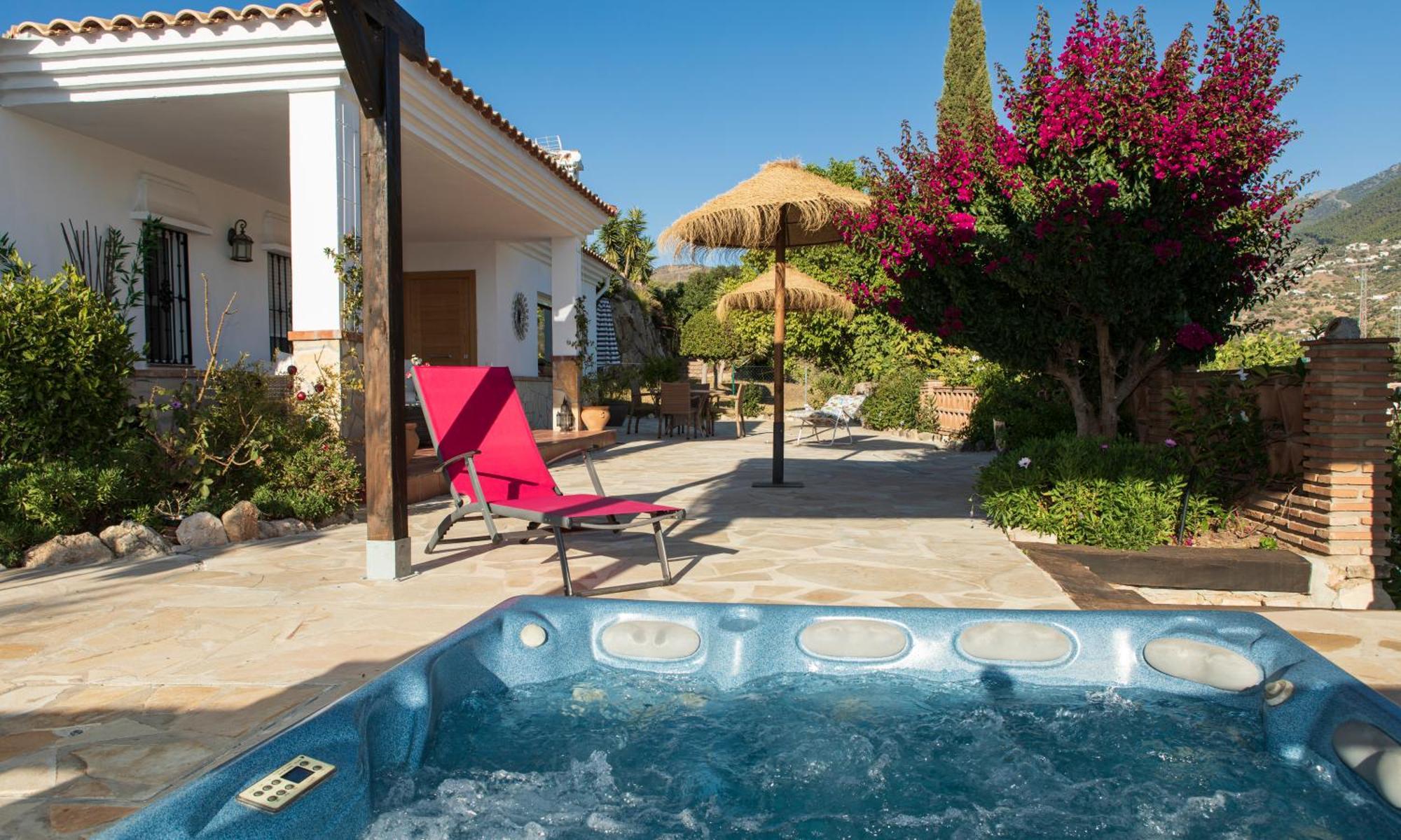 Hotel Cortijo De Salia Alcaucín Værelse billede